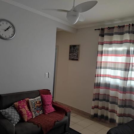 Apartamento Inteiro No Bairro Santa Monica Uberlândia Exteriör bild