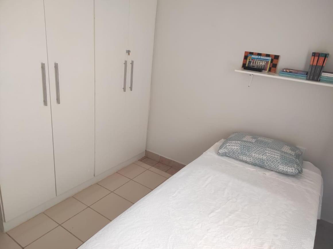 Apartamento Inteiro No Bairro Santa Monica Uberlândia Exteriör bild
